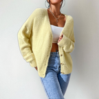 Chantal | Zacht Damesvest met Knopen en V-hals – Lichtgewicht Gebreid Vest