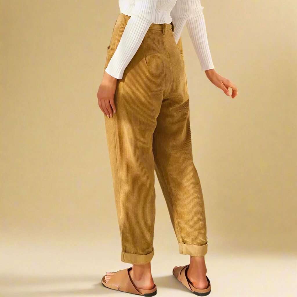 Wrenissa | Damesbroeken op maat – Elegante smart casual broeken met hoge taille