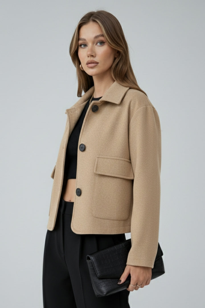 Alexis | Dames Cropped Utility Jas van Imitatiesuède – Casual Jas met Knopen
