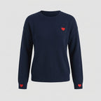 Fiorina | Damestrui met hartjesborduursel – Loszittende pullover met ronde hals