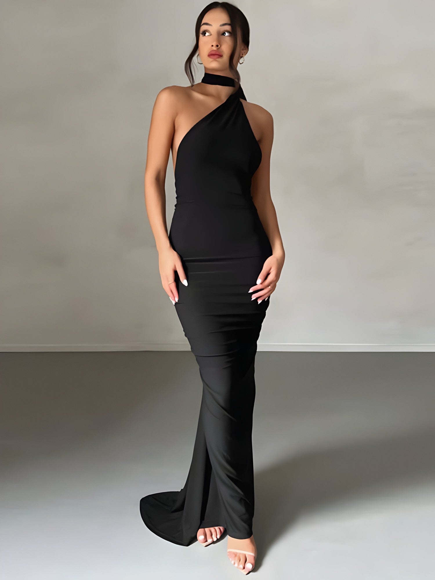 Laria | Elegante lange jurk voor dames – Rugloze maxi-jurk van polyester