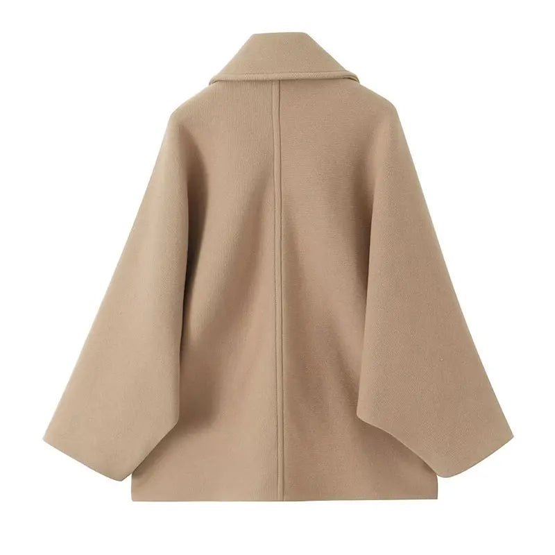 Oakley | Cape-jas voor dames – dubbelrijige sluiting, oversized kraag