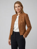 Zevaria | Damesblazer met opstaande kraag, knoopdetails & elegante, gestructureerde pasvorm