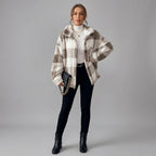Vionella | Geruite pluche jas voor dames – Elegante, casual jas met knopen aan de voorkant