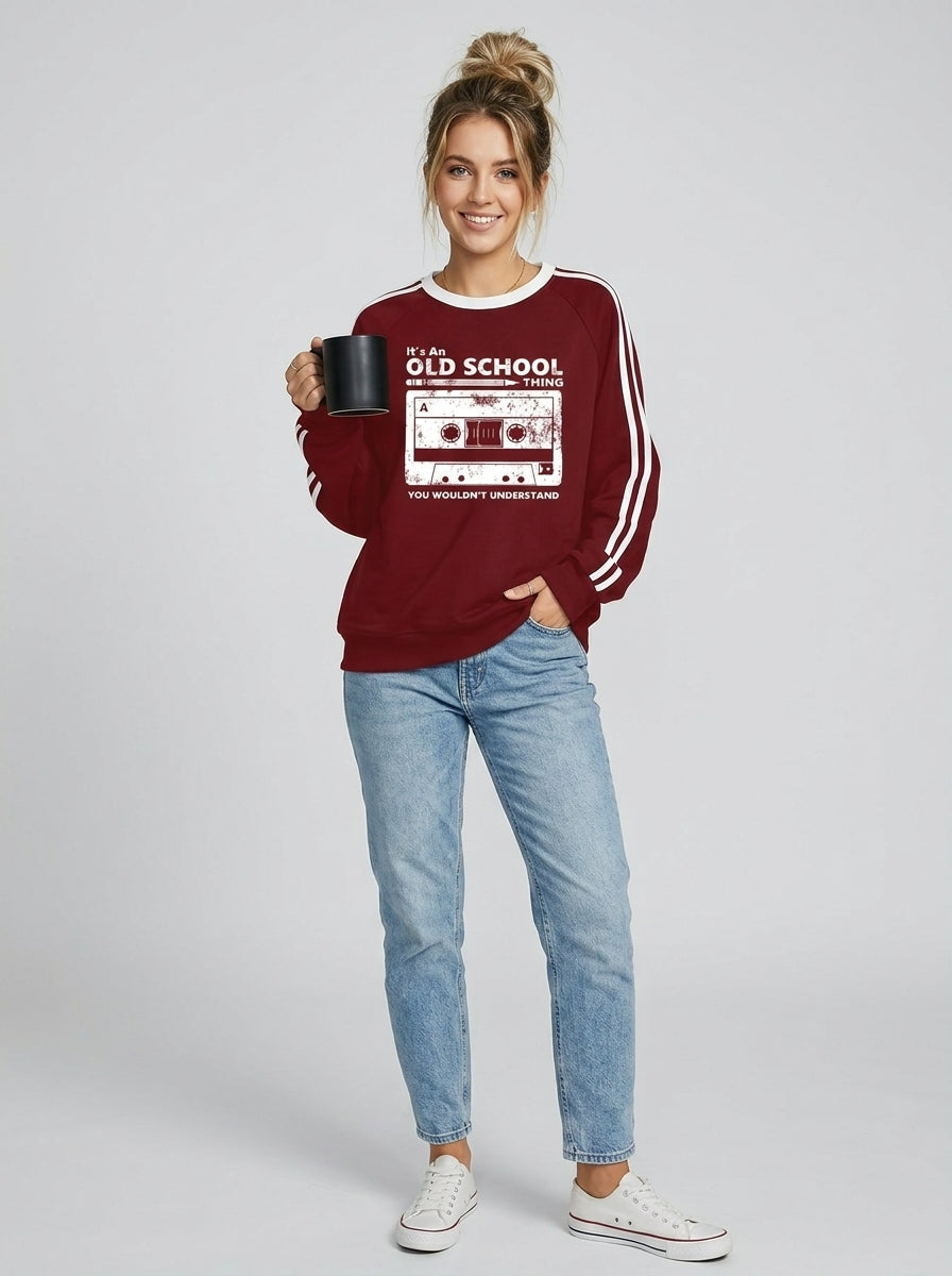 Linnea | Casual dames-sweatshirt – Vintage cassettebandje-print