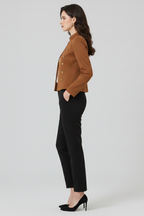 Zevaria | Damesblazer met opstaande kraag, knoopdetails & elegante, gestructureerde pasvorm