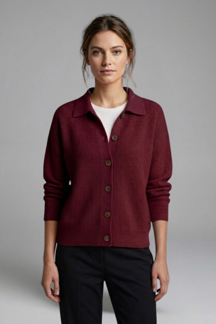 Christina | Gebreid damesvest – Trui met kraag en knopen