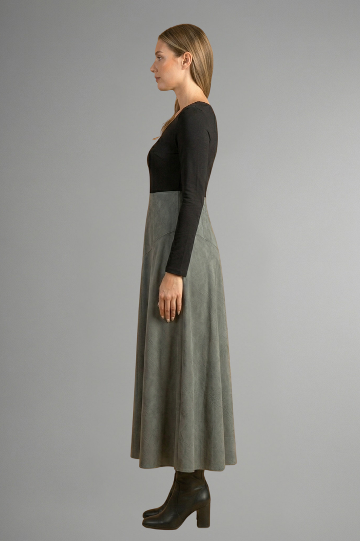 Virellia | Tweekleurige midijurk voor dames – lange mouwen