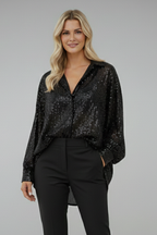 Phaelin | Glanzende damesblouse met oversized pasvorm en lange mouwen