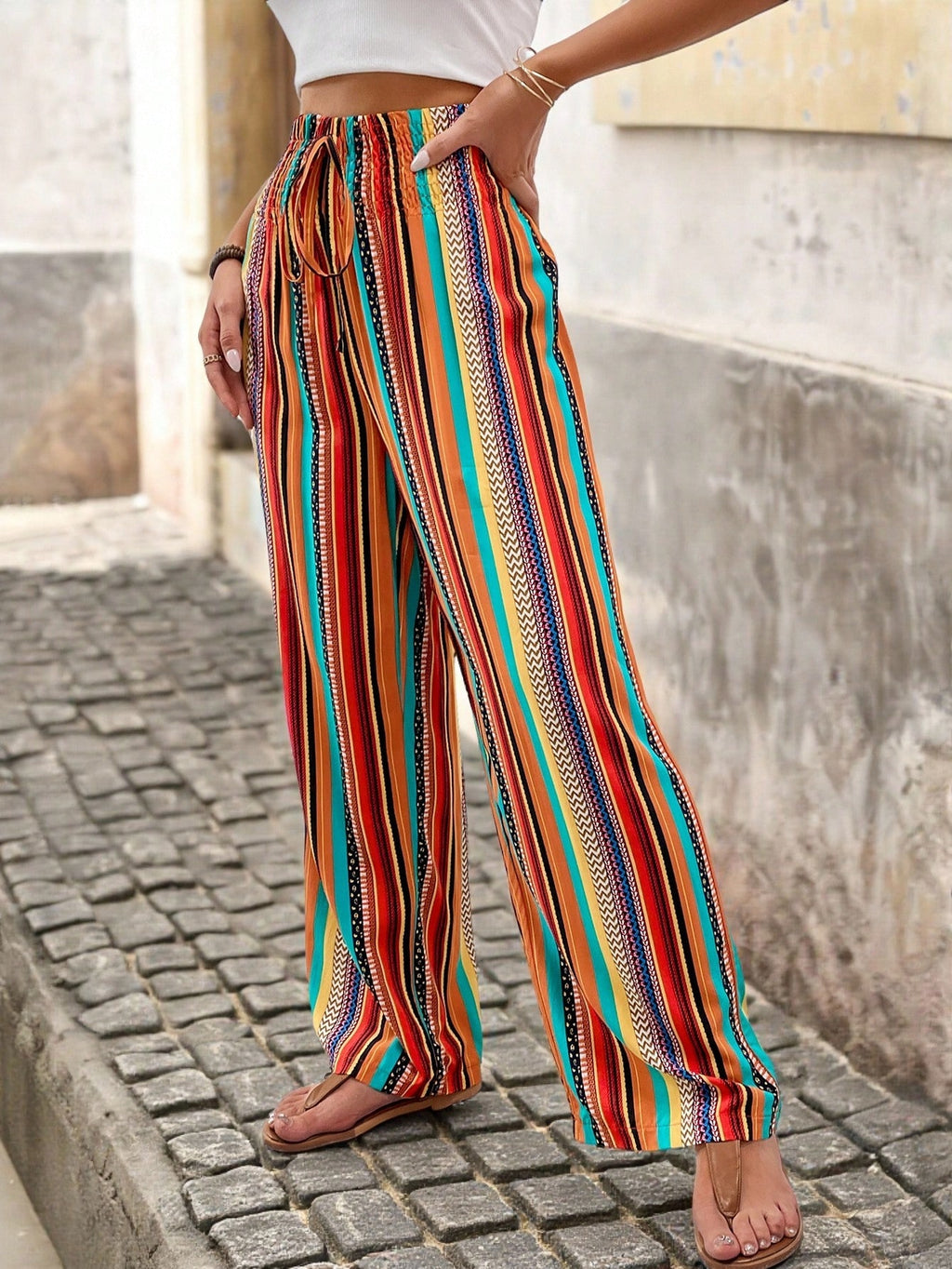 Ilani | Zomerse strandbroek voor dames – Gestreepte casual broek met wijde pijpen en hoge taille