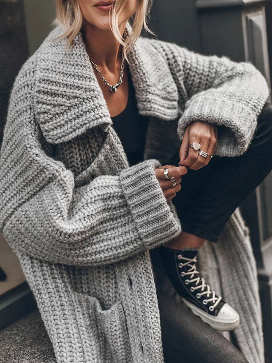 Lindy | Oversized, grofgeribd, lang model damesvest met reverskraag en zakken